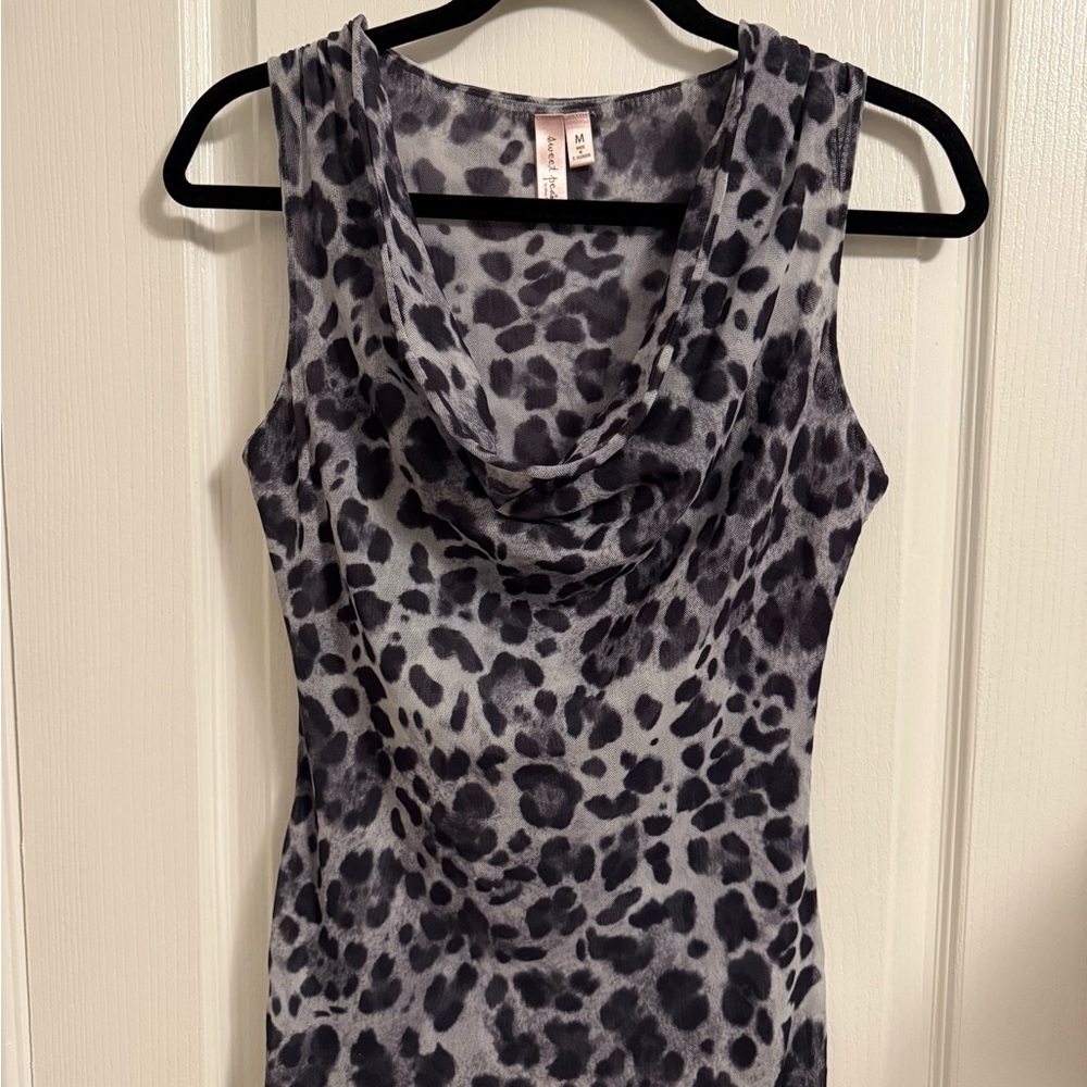 Sweet Pea by Stacy Frati Gray Leopard Print Top